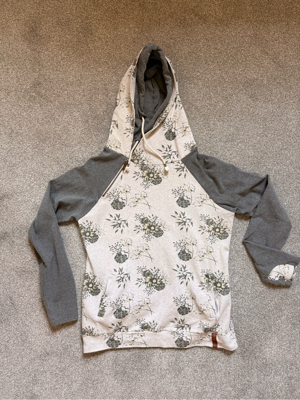 Ampersand Pullover Hoodie with Contrasting Sleeves & Dbl Hood